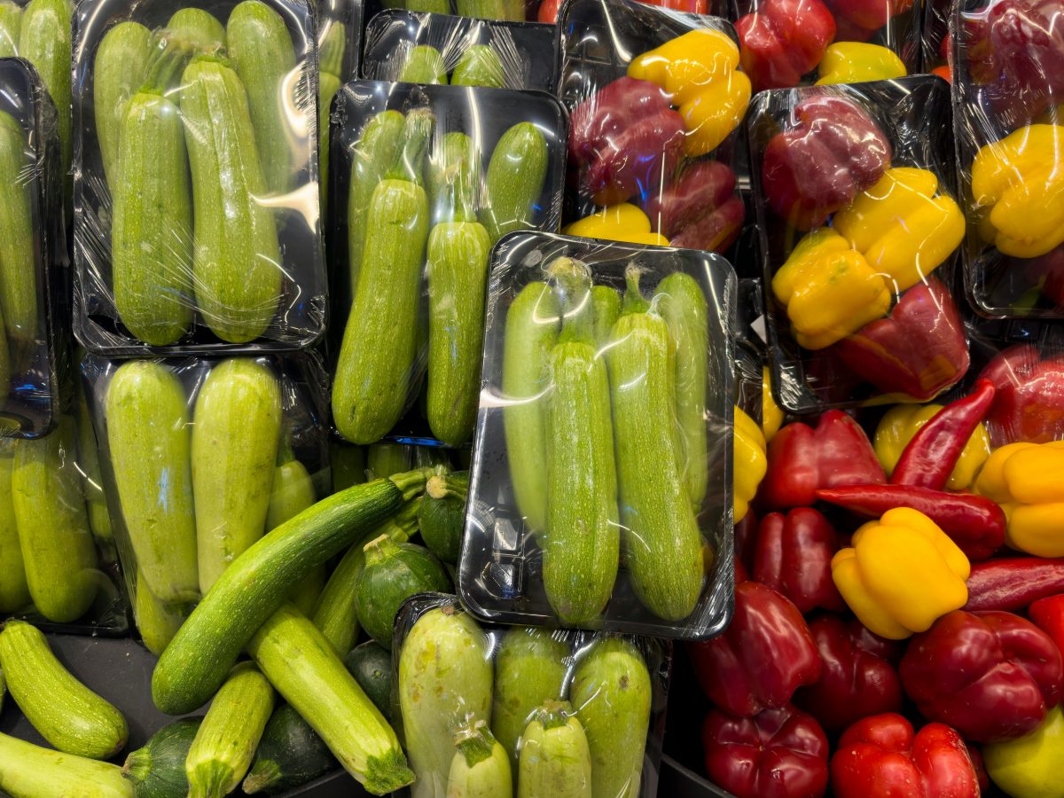 パックに入った野菜