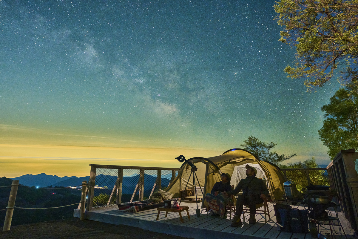 星を見る時間を、もっと心地よく！親子で楽しむ夏夜キャンプ