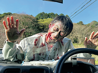 ホラーな仕掛けも！町民も巻き込んだ「へんな村キャンプ場」とは、いったい!?