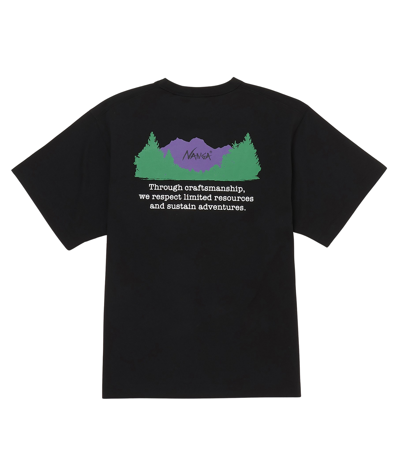 ナンガの直営店限定デザインのTシャツ＆ブランケットが気になる