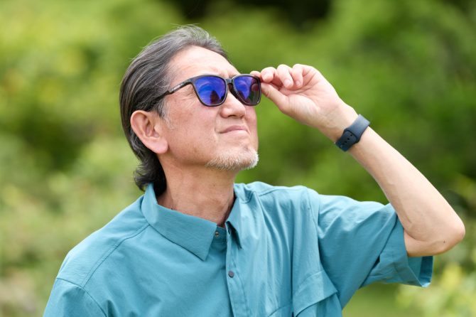 夏の安全運転と目の保護に欠かせない！ 新生「BAATARA」の偏光グラス〈グラスコードの特典付き〉