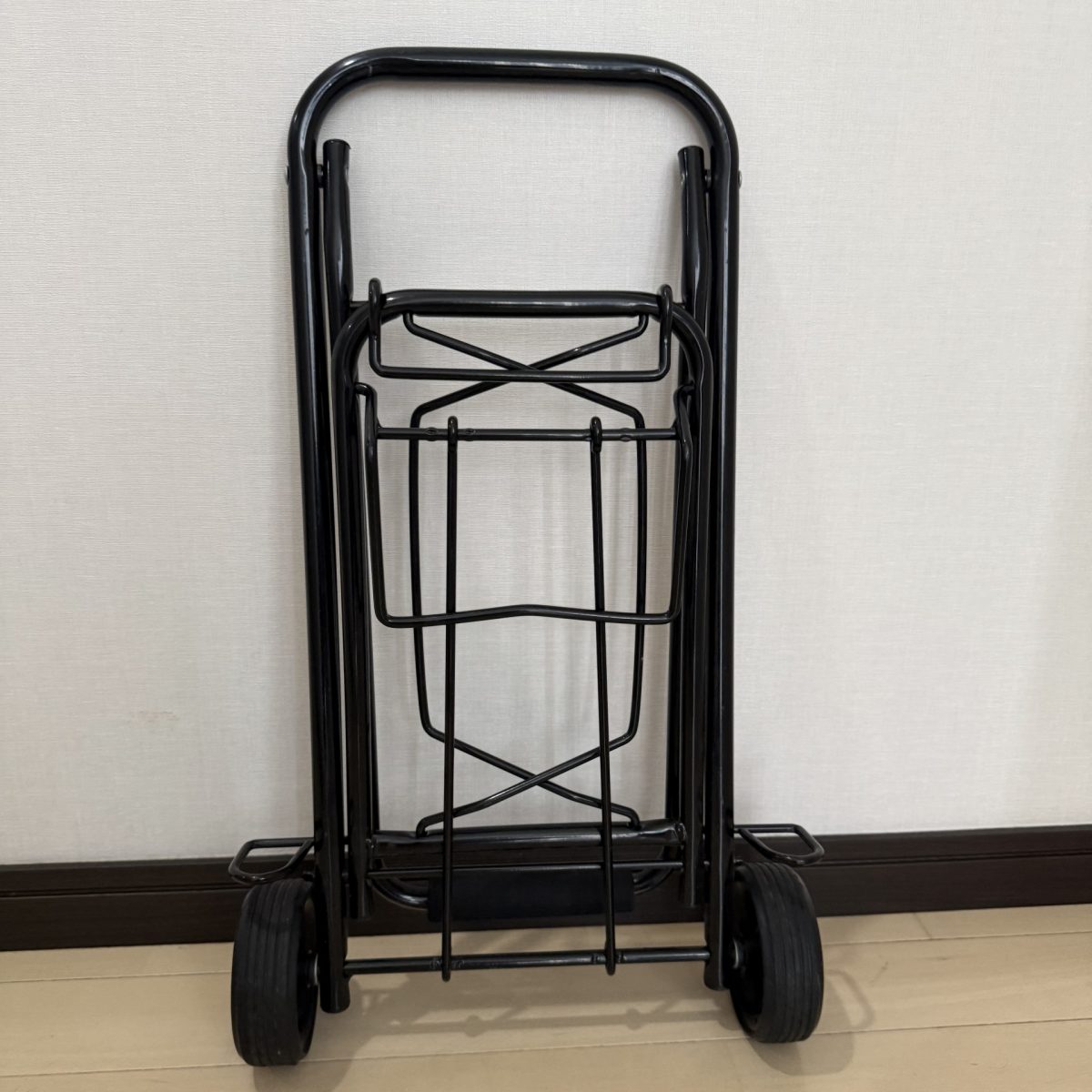 スチール製のキャリーカート