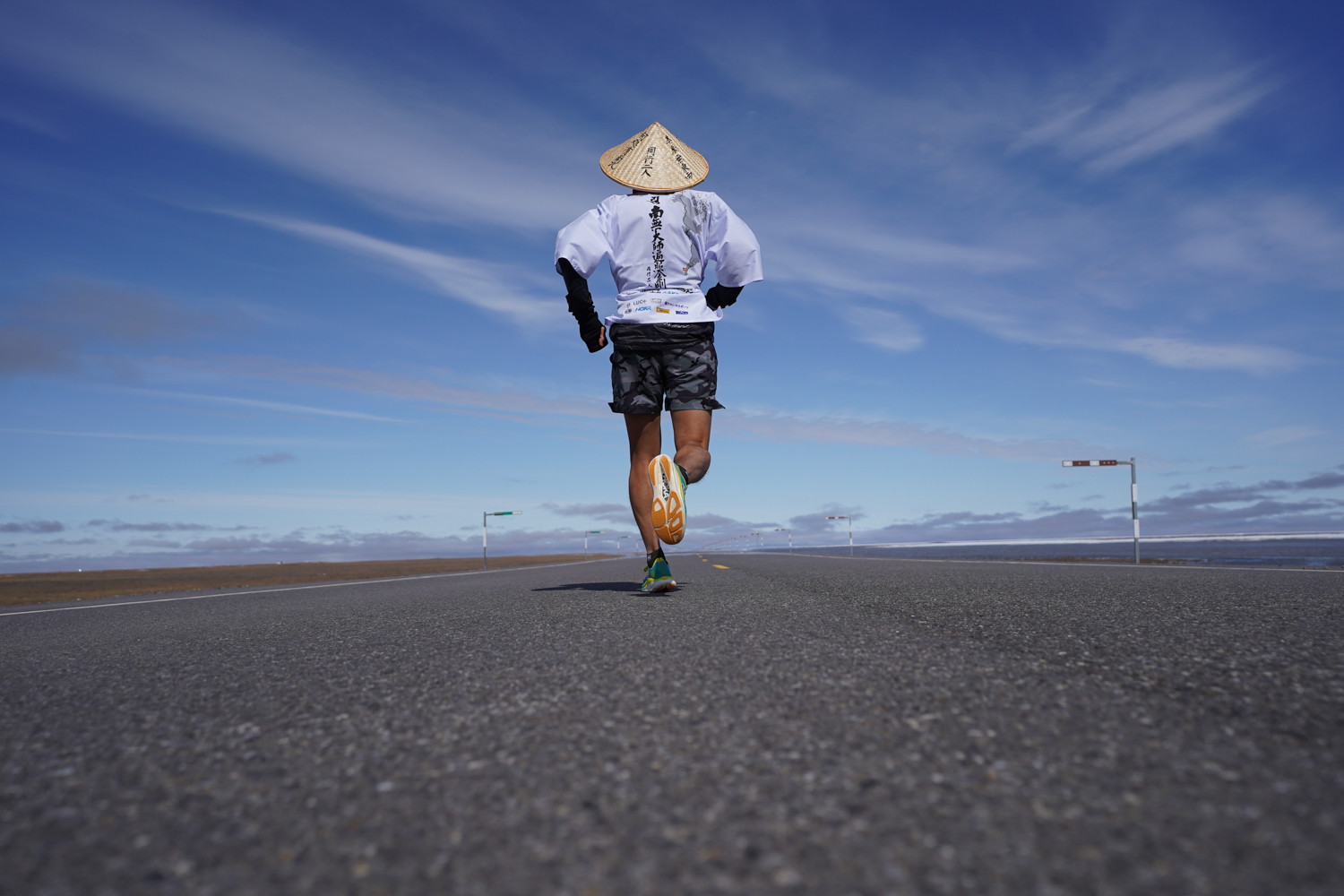 【地球を走る】ランナー飯野航さんが続ける前人未到の挑戦「トランス アトラス ランニング」とは!?