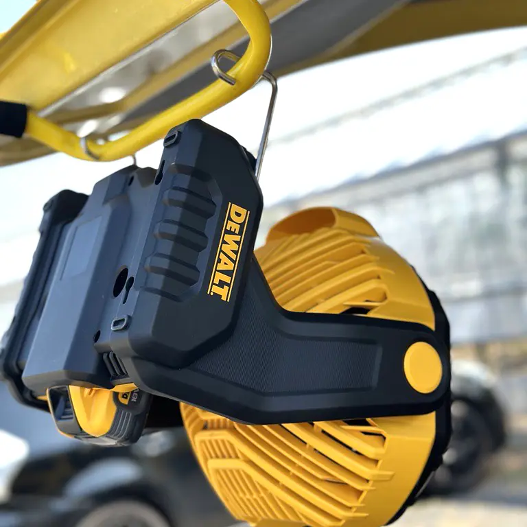 DEWALT（デウォルト）／18V XRジョブサイトファン