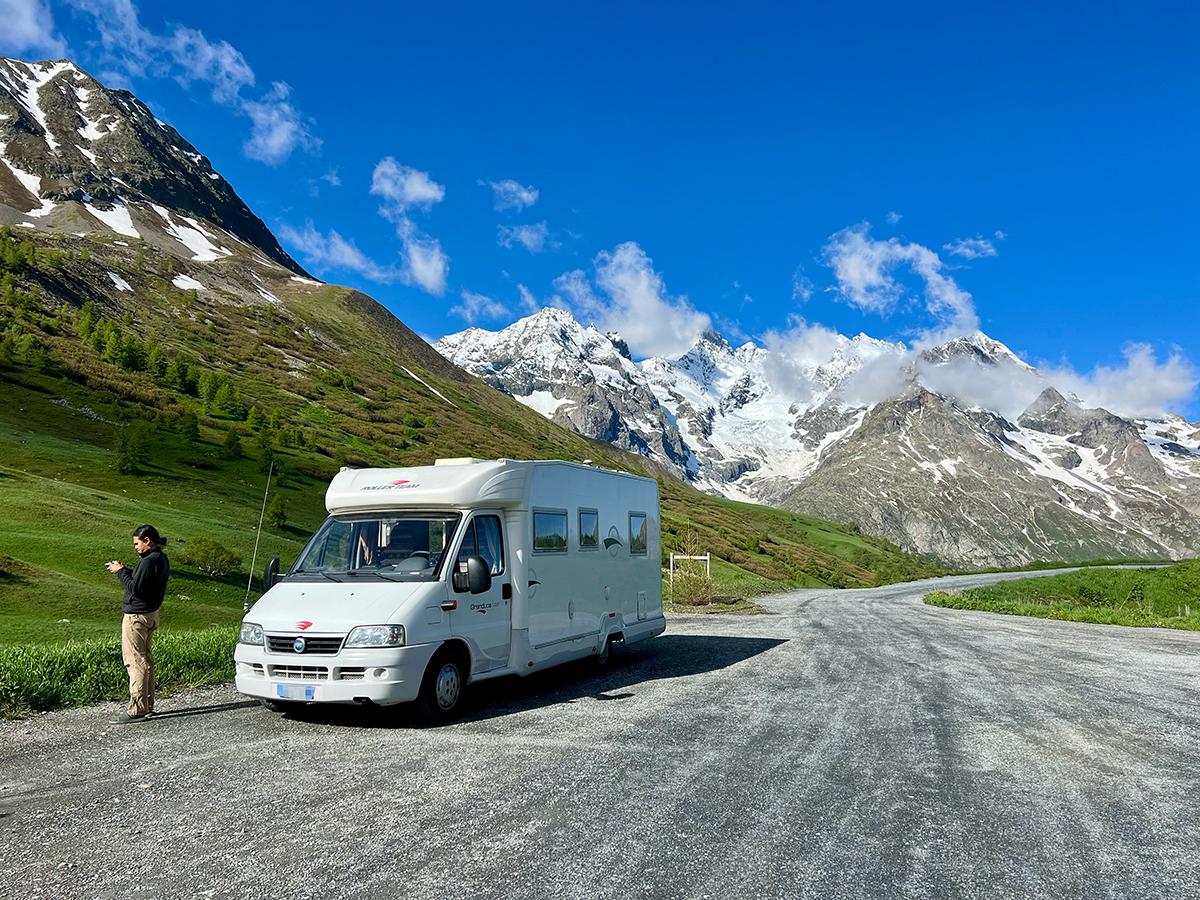 山の楽しみ方をもっと自由に！キャンピングカー旅で実感した「登山車中泊」の魅力と注意点