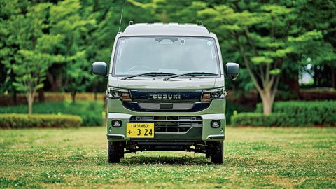 シートを倒せる極楽・軽トラ「スーパーキャリイ」にキャンプ道具を積んでみた！