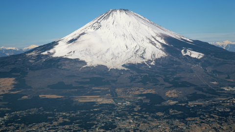 日本一高い世界文化遺産「富士山」。登る前に知りたいその歴史