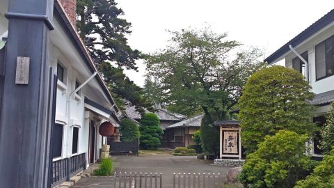 二百年以上の歴史を持つ「田村酒造場」が日本酒の魅力を伝える新施設「＆KASEN」をオープン