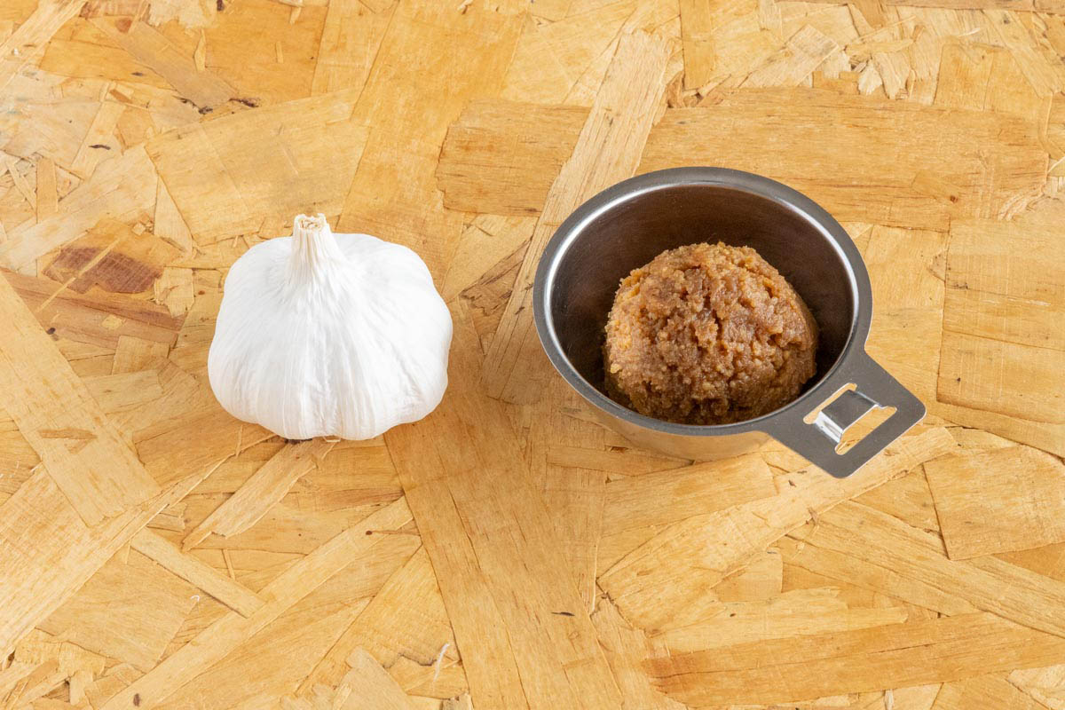 新にんにく味噌で使用した材料
