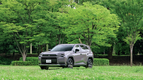 頼もしすぎるRAV4「アドベンチャー」の高機能を体感しよう