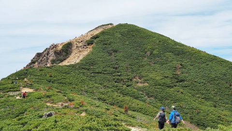 ローバーの登山靴おすすめ11選！安全・快適な山歩きをサポート