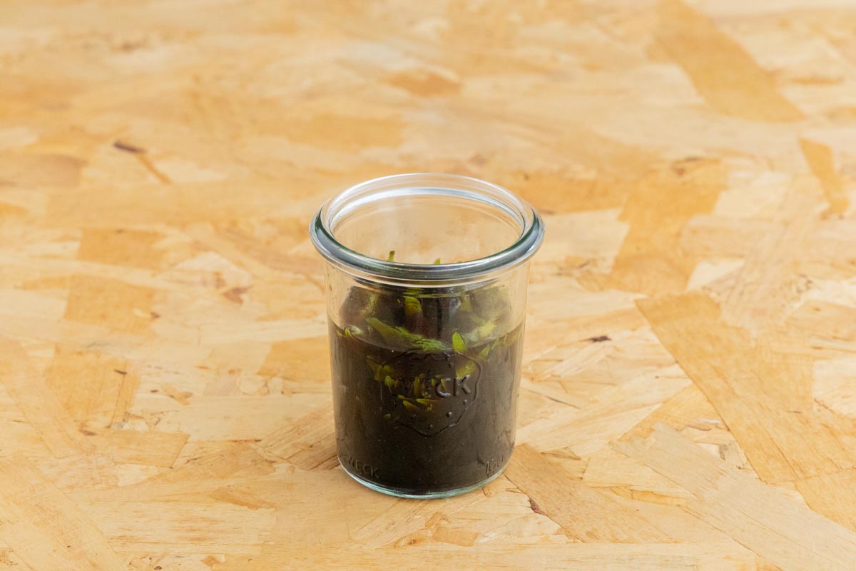 大葉の醤油漬け