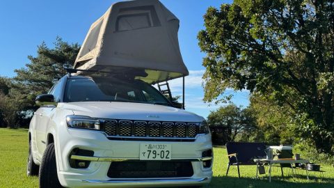 アクティブ派にぴったり。スノーピークField Rise搭載のジープ コマンダーで快適「車上泊」体験