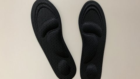 踏み抜き防止インソールとは？アウトドアで足元を守る安全対策