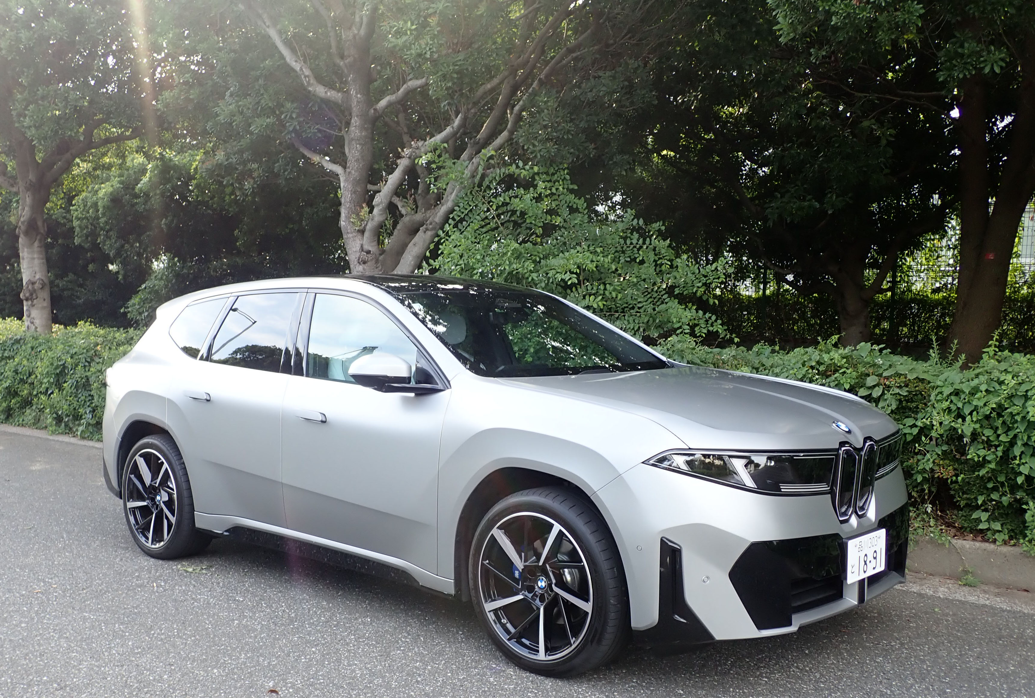 モビリティショーで行列ができたBMWの新世代EV「iX3」を、実際に都内で試乗してわかったこと