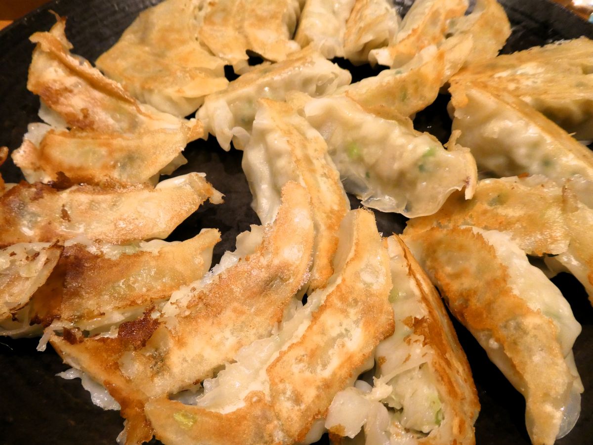焼いた餃子