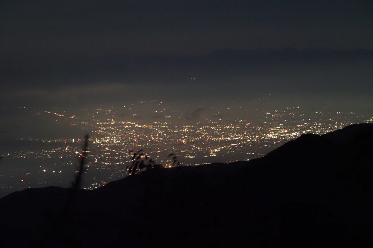 テント場からの夜景