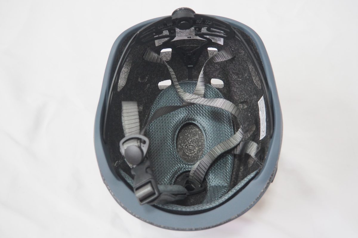 ヘルメット内部