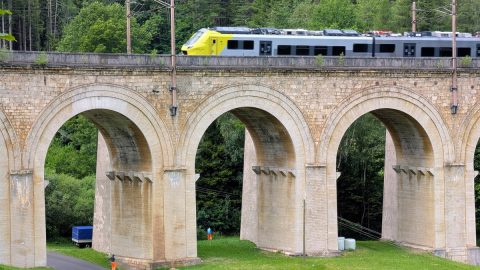 「撮り鉄」じゃなくても大興奮！世界遺産「センメリング鉄道」を撮影ハイクしてきたぞ