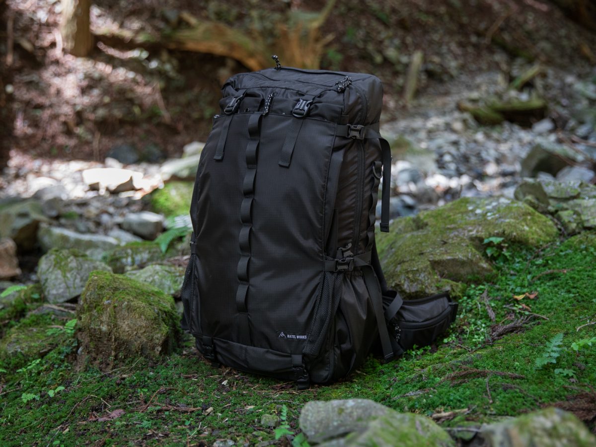 メイン52L＋着脱式10L！RATELWORKSの大型バックパック「TRÄGER 52+10」どう使う？