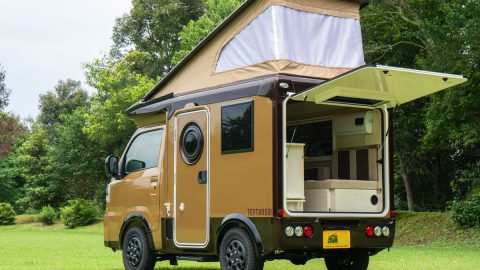 軽キャンパーのロングセラー「テントむし」に電装強化モデルが誕生！かわいくて快適なのだ