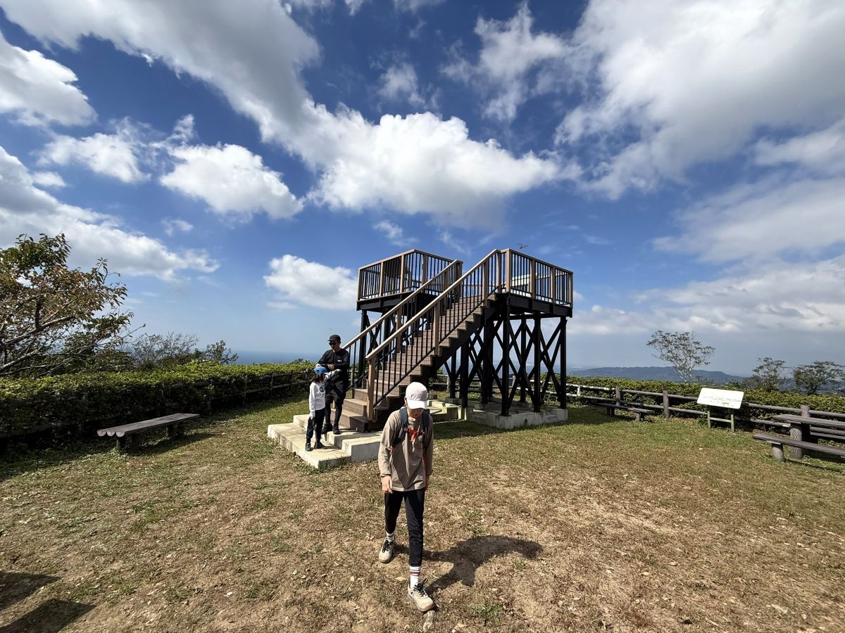 頂上近くにある展望台