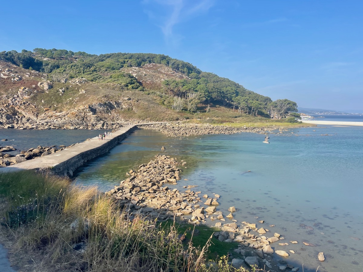 島をつなぐ道