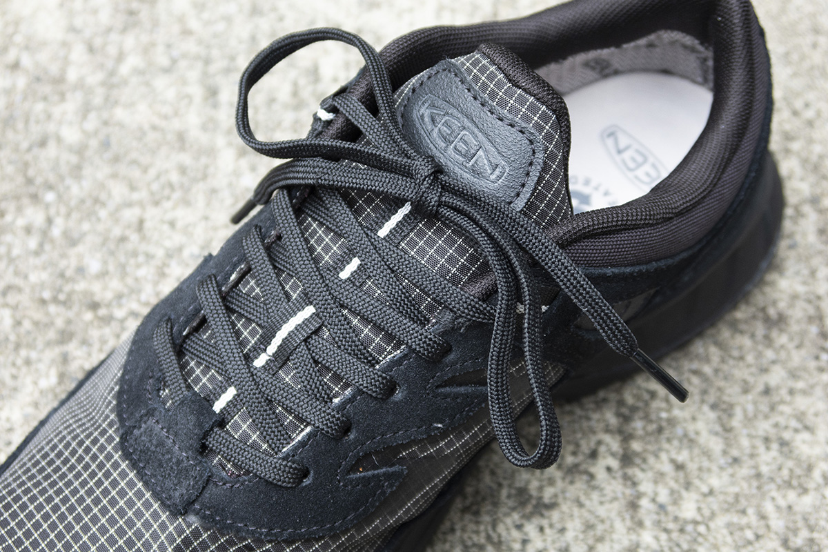 キーン